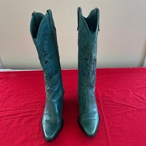 Floral Embroidered Cut Out Style Teal/Turquoise Western/Cowboy Boots Size 10